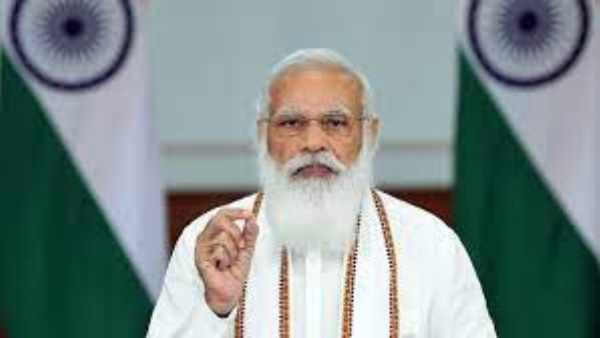 వీరే ఆదర్శం..