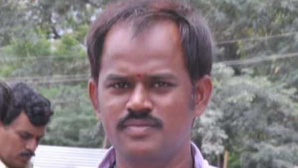 బళ్లారి బ్రదర్స్ కు సన్నిహితుడు