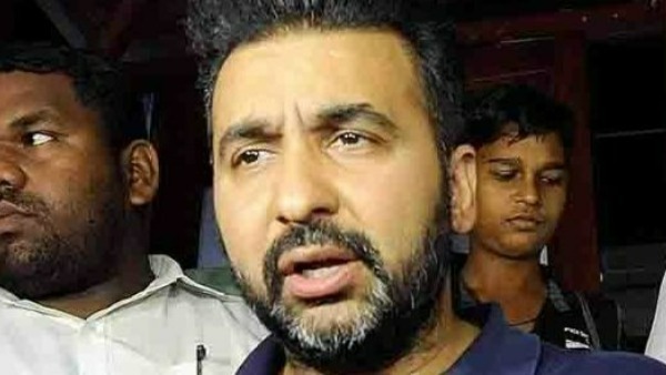Pornography case: Raj Kundra paid Rs 25 lakh bribe to police for not to arrest ? Pornography case: Raj Kundra paid Rs 25 lakh bribe to police for not to arrest ?