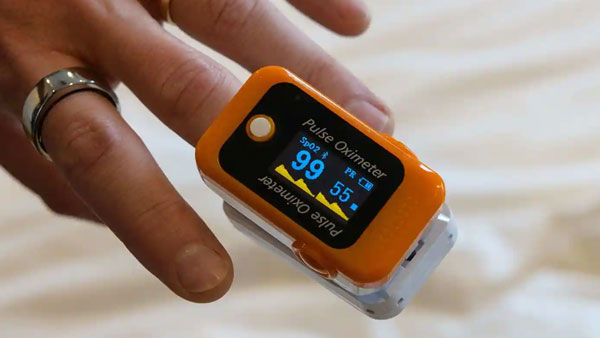 Big relief to common man: centre Slashes Prices of Pulse Oximeter, 4 Other Medical Devices Big relief to common man: centre Slashes Prices of Pulse Oximeter, 4 Other Medical Devices