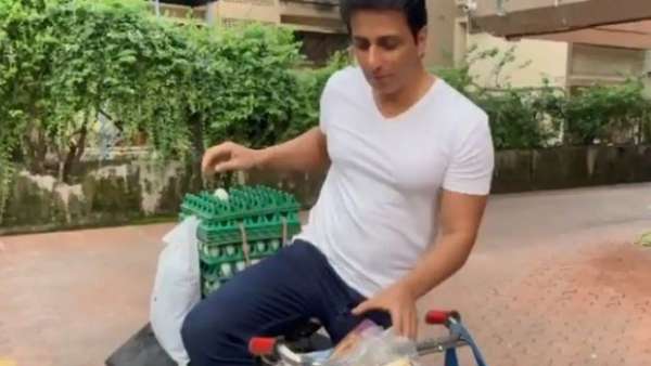 చిరు వ్యాపారులను ప్రమోట్ చేస్తున్న సోను సూద్