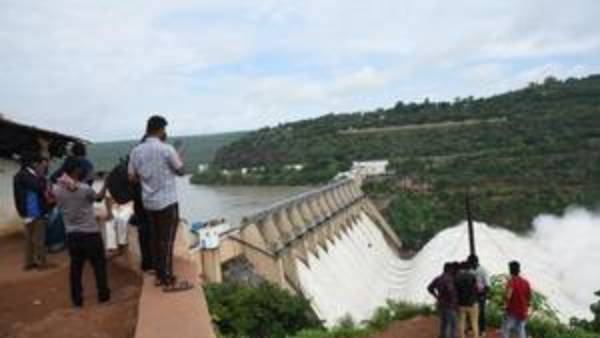 శ్రీశైలం కుడిగట్టు విద్యుత్ కేంద్రంలో విద్యుత్ ఉత్పత్తికి ఏపీ సర్కార్ వినతి