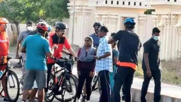 నాటి రాజకీయాలకు భిన్నంగా..