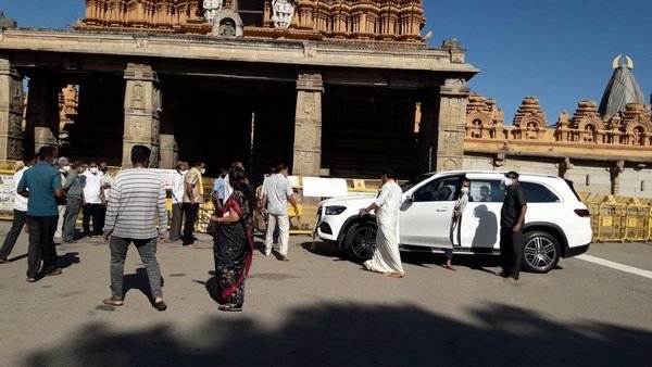 కొడుకు తో అప్పకు ఇబ్బందులు