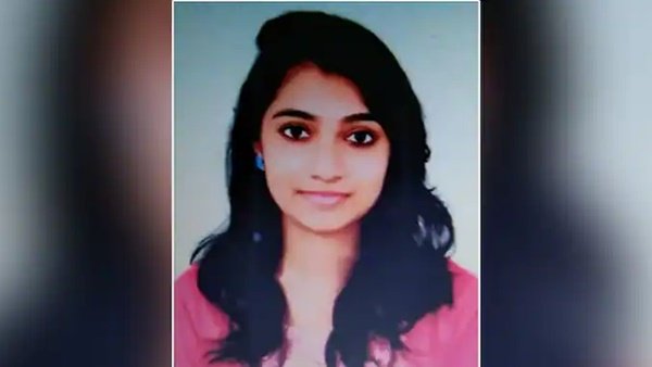 దంతవైద్య విద్యార్థిని