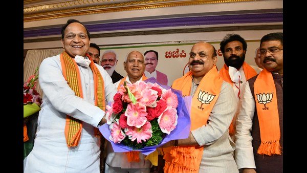 బీజేపీ సీనియర్ ఎమ్మెల్యే