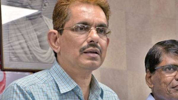 జగన్- నిమ్మగడ్డ పోరు