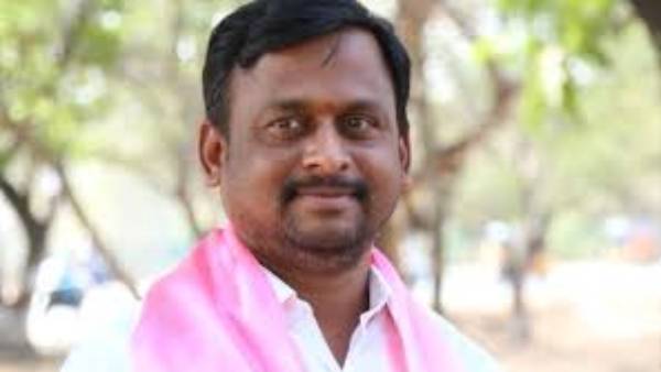 కీలక దళిత నేతలకు ఆహ్వానాలు