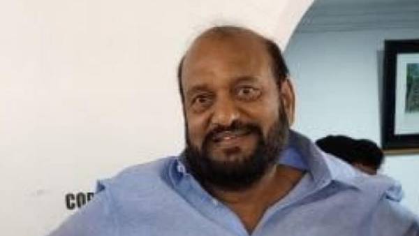 ఎమ్మెల్యే ర్యాలీకి హాజరై .. సమీక్షకు డుమ్మా , జేసీ ప్రభాకర్ రెడ్డి నిరసన