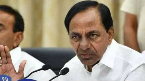 పాటలు రాయనున్న కేసీఆర్...