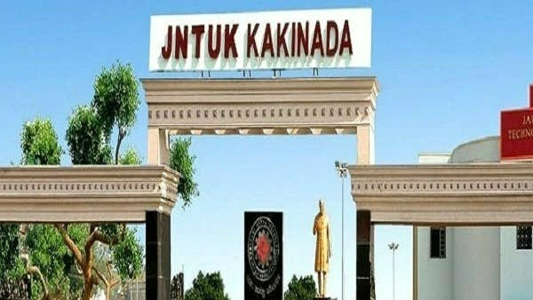 15 girls tested covid positive in jntu girls hostel in kakinada 15 girls tested covid positive in jntu girls hostel in kakinada