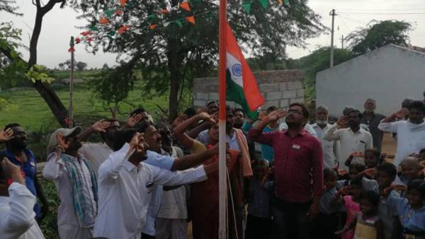 సర్పంచ్ లు, ఎంపీటీసీలకు షాక్