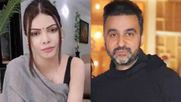 కాంట్రాక్ట్ కాపీలు లీక్...