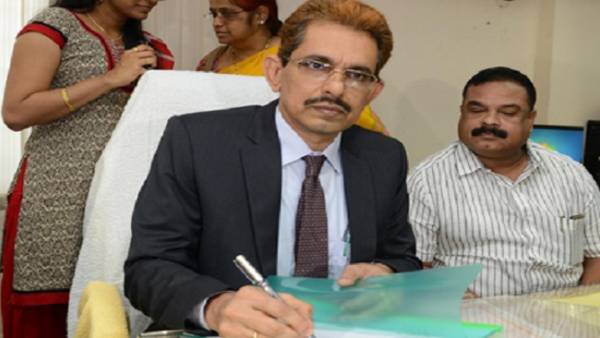 అదను చూసి దెబ్బ
