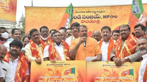 తెలంగాణ బీజేపిలో యాత్రల సీజన్.. అగ్రనేతలంగా ప్రజాక్షేత్రంలోనే..