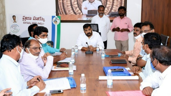 former tdp minister devineni uma press meet that minister anil was not seen was immediately live former tdp minister devineni uma press meet that minister anil was not seen was immediately live