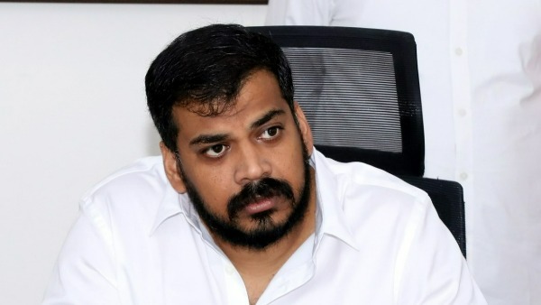 former tdp minister devineni uma press meet that minister anil was not seen was immediately live former tdp minister devineni uma press meet that minister anil was not seen was immediately live