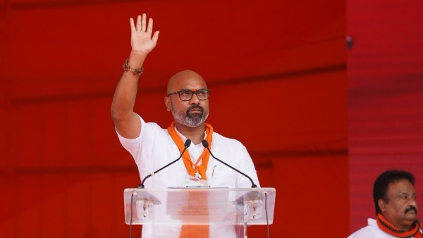 కేసీఆర్ చరిత్ర ఆయనముందే చెరిగిపోతుంది: అరవింద్