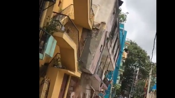 Viral Video: A three-storey building collapsed in Bengaluru’s Wilson Garden Viral Video: A three-storey building collapsed in Bengaluru’s Wilson Garden