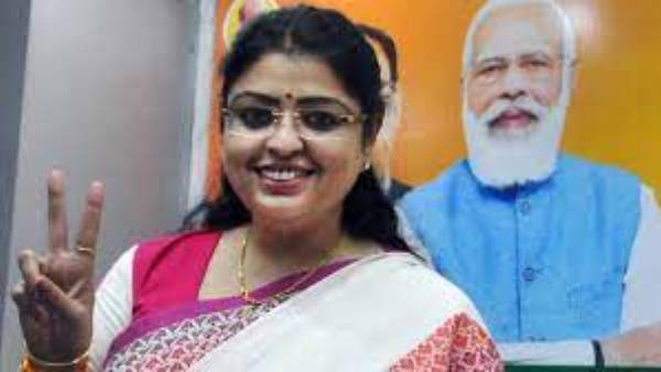 నామినేషన్ దాఖలు చేసిన ప్రియాంకా టిబ్రేవాల్ .. ఎన్నికల ప్రచారం మొదలు