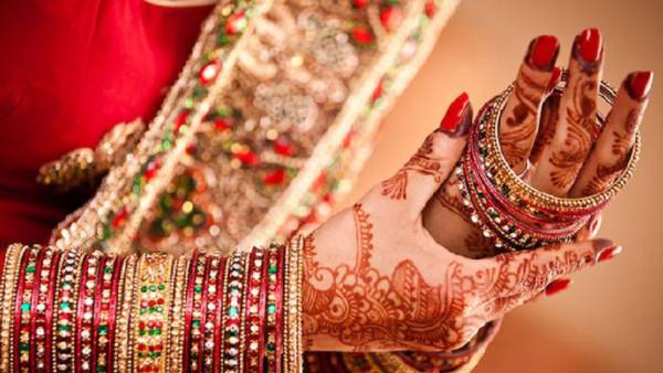 నా భార్యకు పాకిస్తాన్ ఉగ్రవాదులతో లింక్ ?