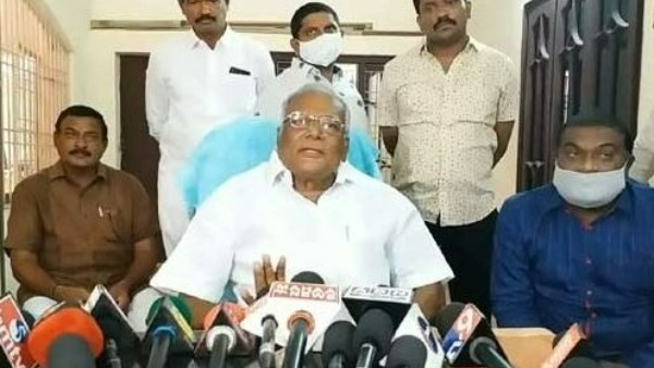 Murugudu Hanumantha Rao resigned to TDP, praises CM YS Jagan. Murugudu Hanumantha Rao resigned to TDP, praises CM YS Jagan.