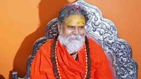 ఫోటోతో బెదిరింపులు.?