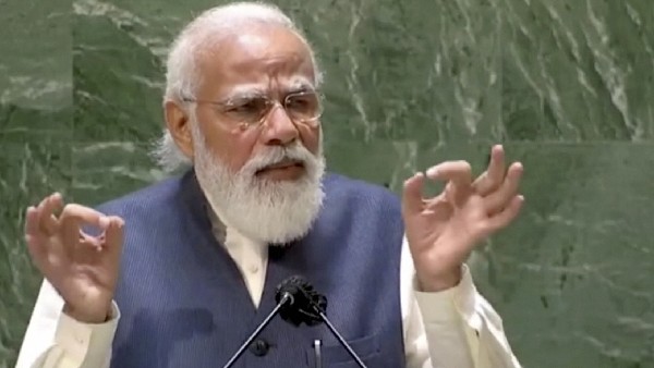 ఉగ్రవాద కార్యకలాపాలకు బలి కాకూడదు..