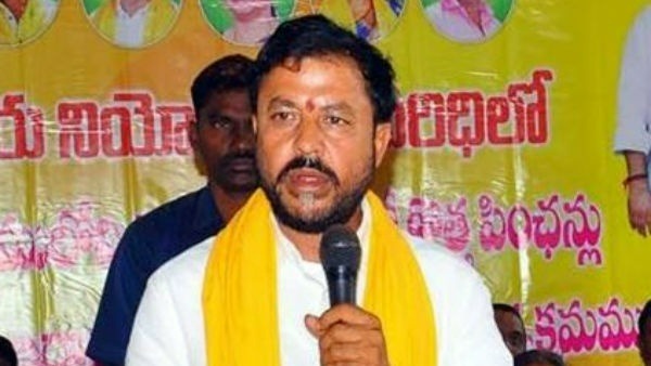 ఏలూరు త్రీ టౌన్ పోలీస్ స్టేషన్ లో ఫిర్యాదు చేసిన చింతమనేని