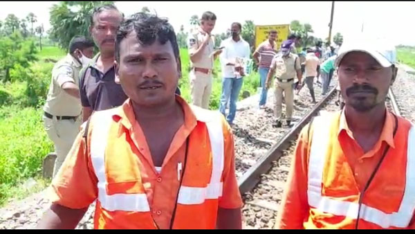 ఉదయం 8.40 గంటలు