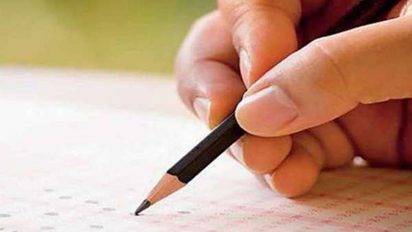 బటన్ నొక్కితే జవాబులు