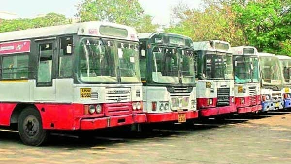 ఫైర్..గజ ఈతగాళ్లు రెడీ