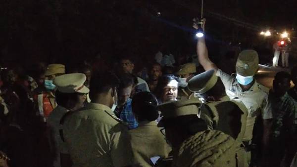 రైతు సంఘం నాయకుడి దారుణ హత్య