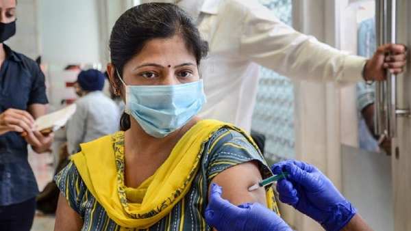 ఉద్యమంలా వ్యాక్సినేషన్