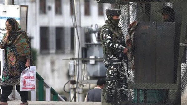 Bodies Of two Soldiers Recovered After 48-Hour Op In Jammu & Kashmir, Casualties Now 9 Bodies Of two Soldiers Recovered After 48-Hour Op In Jammu & Kashmir, Casualties Now 9