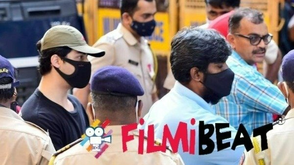 ఆర్యన్ ఖాన్ తో పాటు అర్బాజ్ మర్చంట్ , మున్మున్ ధమేచాలకు బెయిల్ ఇచ్చిన కోర్టు