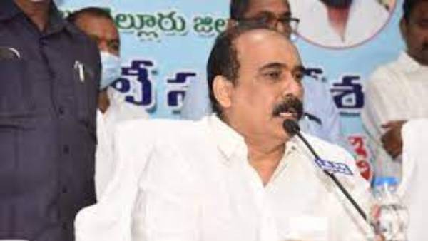 విద్యుత్ శాఖా మంత్రి బాలినేనిని టార్గెట్ చేసిన ప్రతిపక్షం