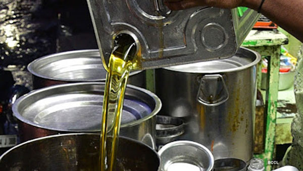 నిల్వలపై కేంద్రం ఆంక్షలు