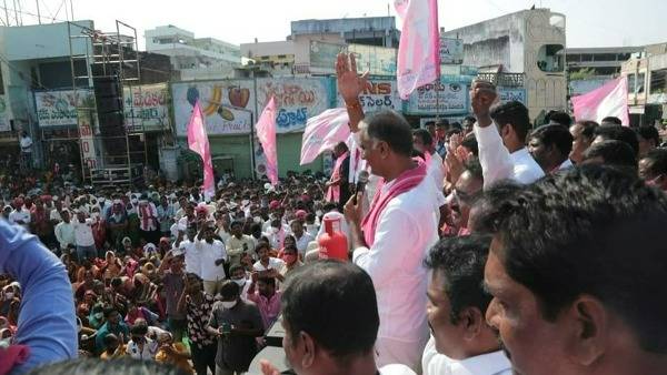 సీఎం కేసీఆర్ సభ జరిగితే వార్ వన్ సైడే.. : హరీశ్ రావు