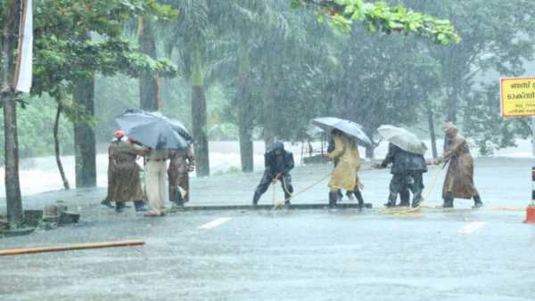 పతనంతిట్ట జిల్లాలో భారీ వర్షాలు