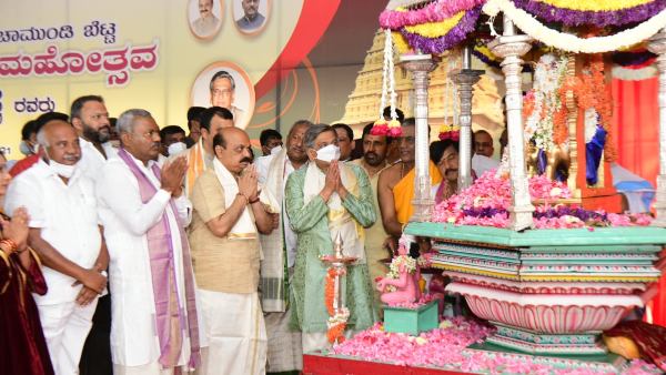దూరం నుంచి చూసి దండం పెట్టుకోవడమే