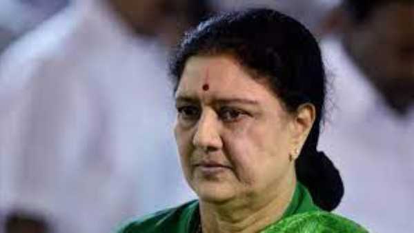శశికళ పట్ల పన్నీర్ సెల్వం సానుకూల ధోరణి .. తమిళనాట హాట్ టాపిక్