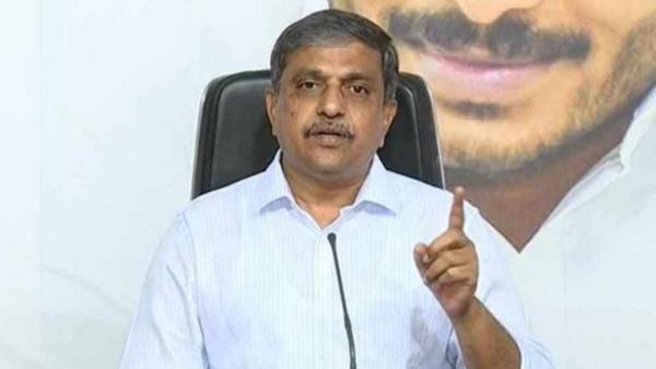 డయాబెటిక్ పేషెంట్ చంద్రబాబు అర లీటర్ నీళ్ళతో రోజంతా ఎలా దీక్ష చేస్తున్నారో ?