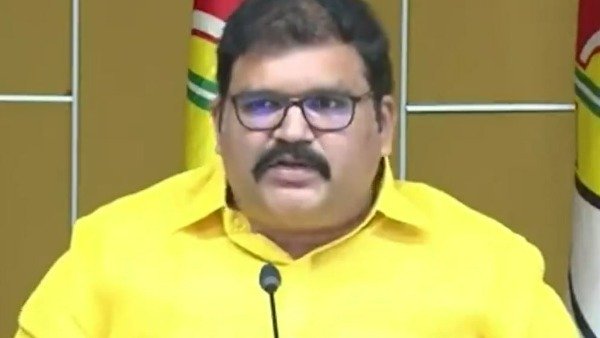 నాలుగు కేసుల్లో పట్టాభి నిందితుడు
