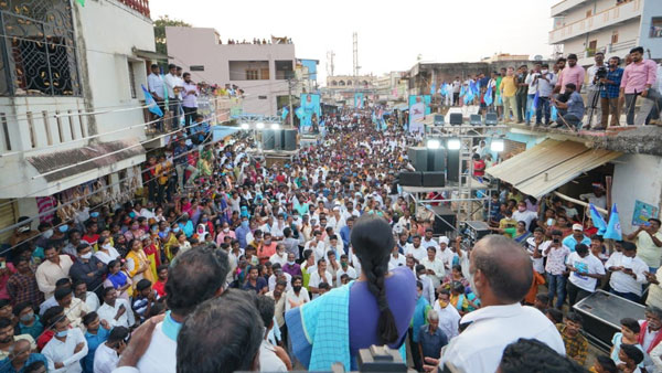 గ్రామస్థాయి సమస్యలను ప్రభుత్వానికి తెలియజేసేలా..