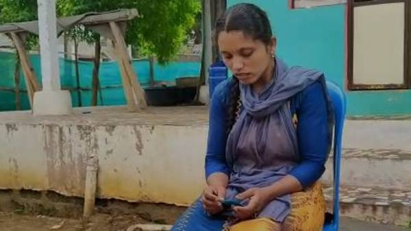 ప్రేమ పెళ్లి చేసుకుని ఆపై భార్యను వదిలేసిన భర్త, భార్య ధర్నా