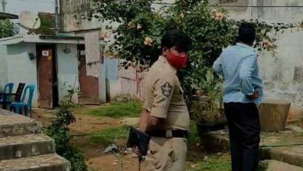 తమ కాపురాన్ని విడదీసింది అత్తమామలే అంటూ మహిళ ఆరోపణ