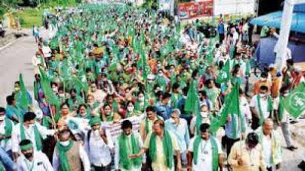 అమరావతి రైతుల మహా పాదయాత్రకు జనసేన మద్దతు