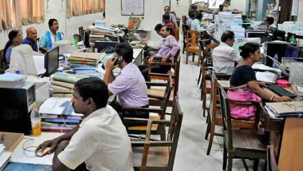 రాత్రివేళ వరద ముంపు..