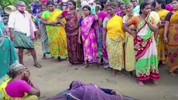 Andhra Pradesh: Two people drowned, one missing in Krishna river at Thotlavalluru Andhra Pradesh: Two people drowned, one missing in Krishna river at Thotlavalluru